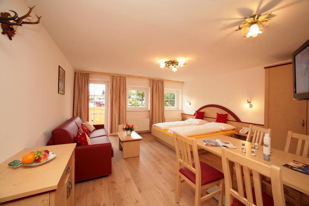 Aparthotel Waidmannsheil 4*
